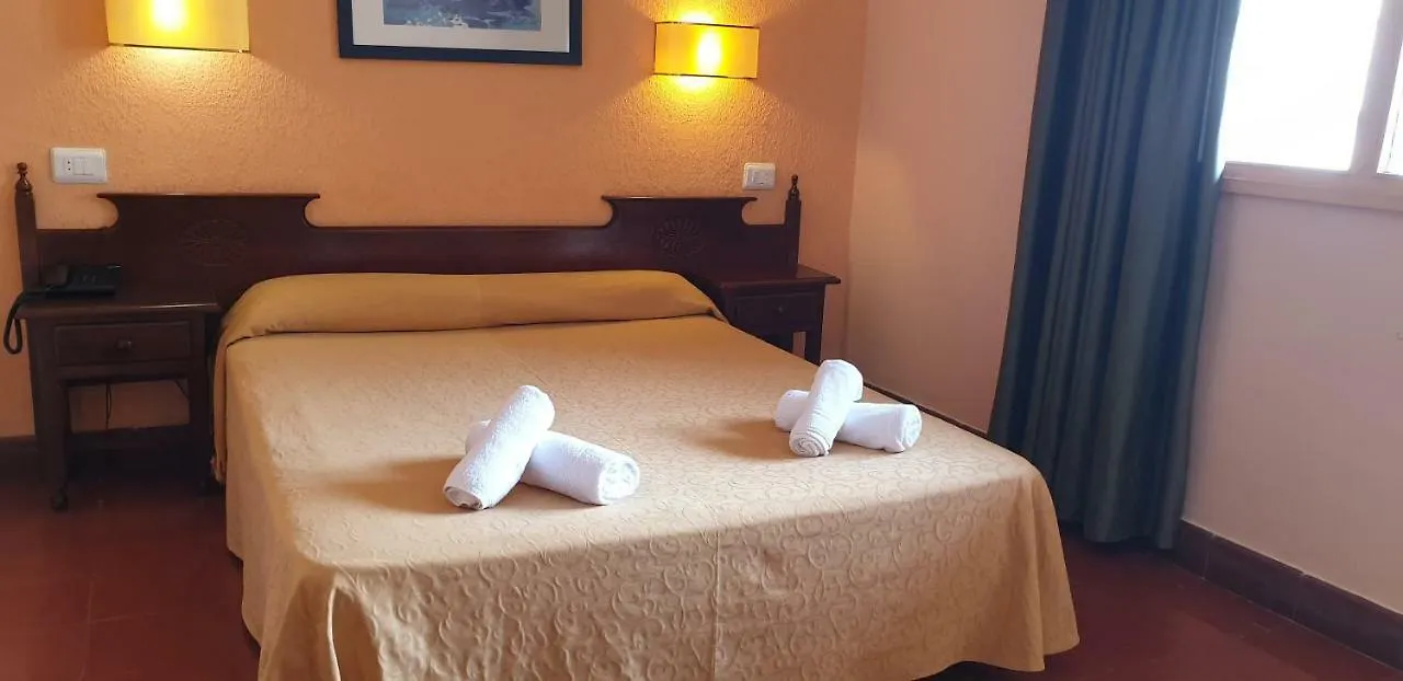 Hotel Mercedes Lloret de Mar 3*,